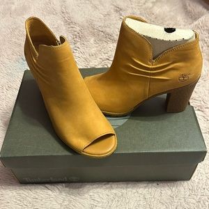 Brand new timberland heels